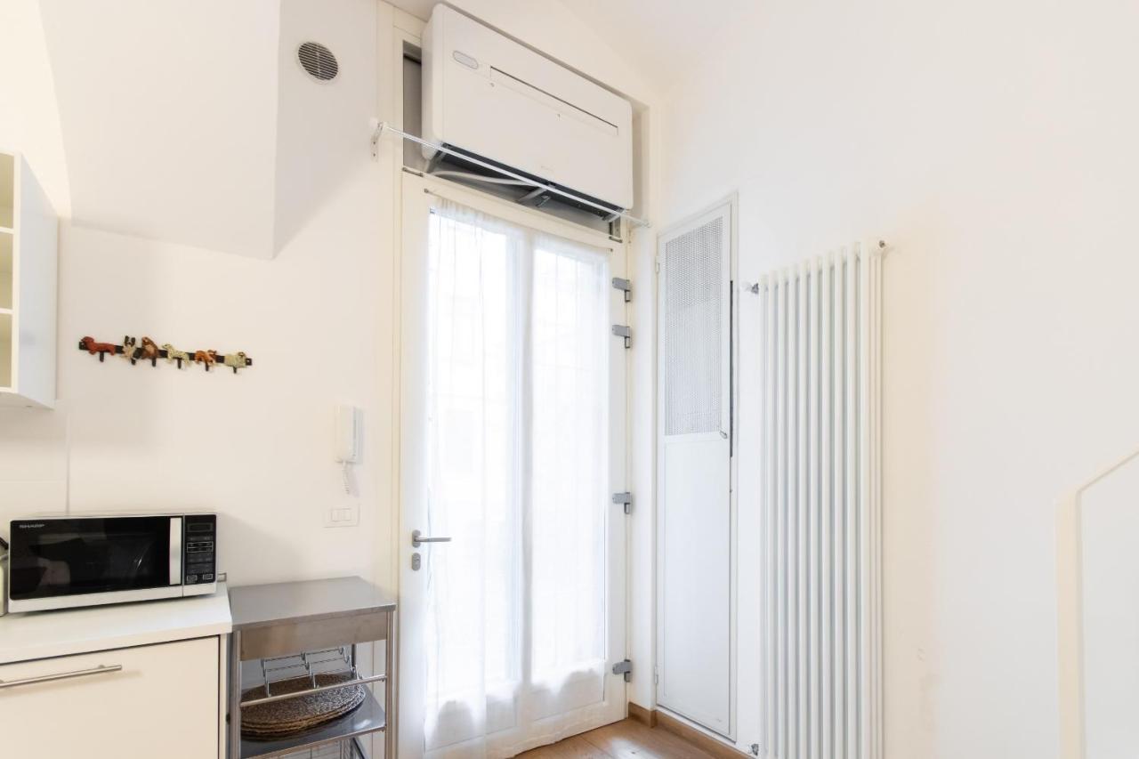 Charming Studio Near Piazza Castello By Wonderful Italy Turin Exterior foto